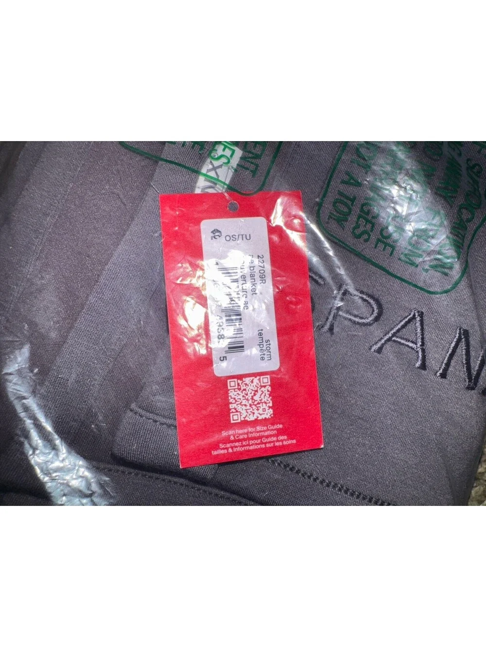 NEW! $98 SPANX AirEssential Luxe Soft Stretch Blanket “STORM” NWT  Throw 50x60
